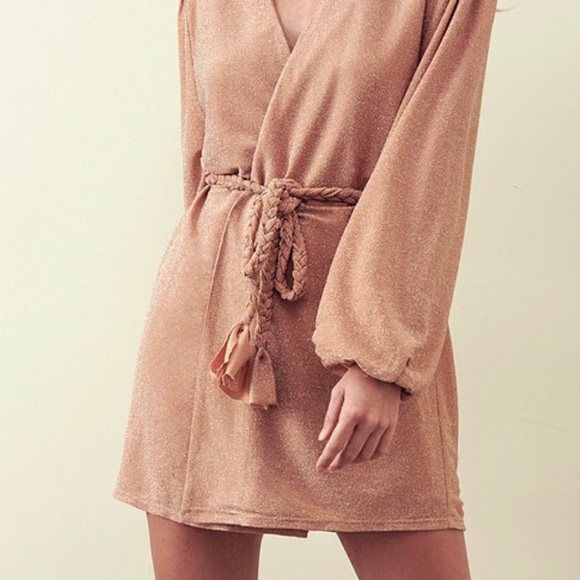 Apricot dress - Picture 4 of 4